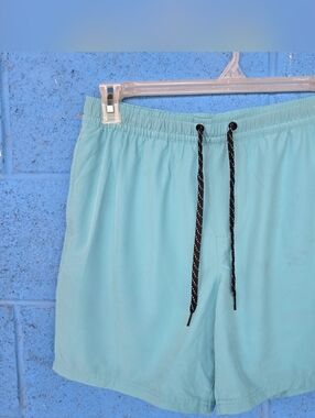Quiksilver Swim Trunks Mens Medium Aqua Blue Mesh Lined Beach Shorts